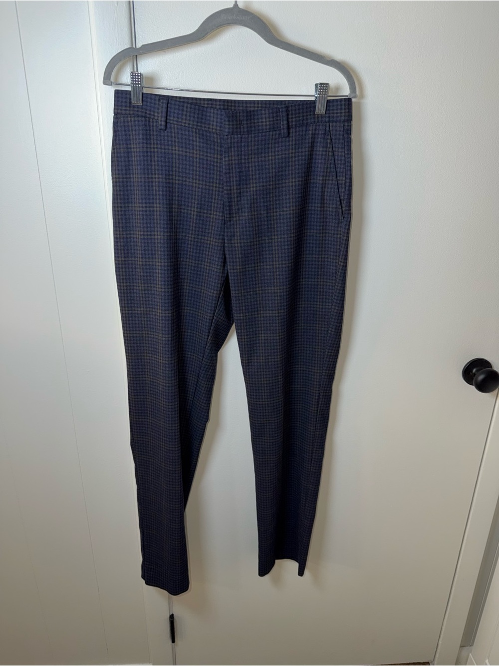 Tommy Hilfiger |Plaid Pattern Dress Pants | Men’s 31x32 | Navy/Brown